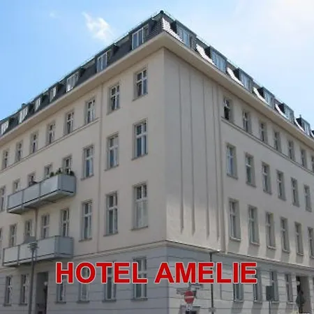 Amelie Hotel