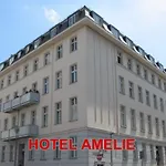 Amelie Hotel